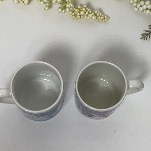 Tim Horton Mugs (2) collectors series #002 Winning Goal - Picture 3 of 8